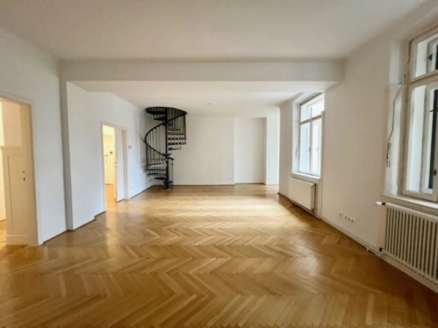 Charmante 147m2 Altbau-Maisonette in Gersthof – 4 Zimmer, Terrasse & idyllischer Allgemeingarten!