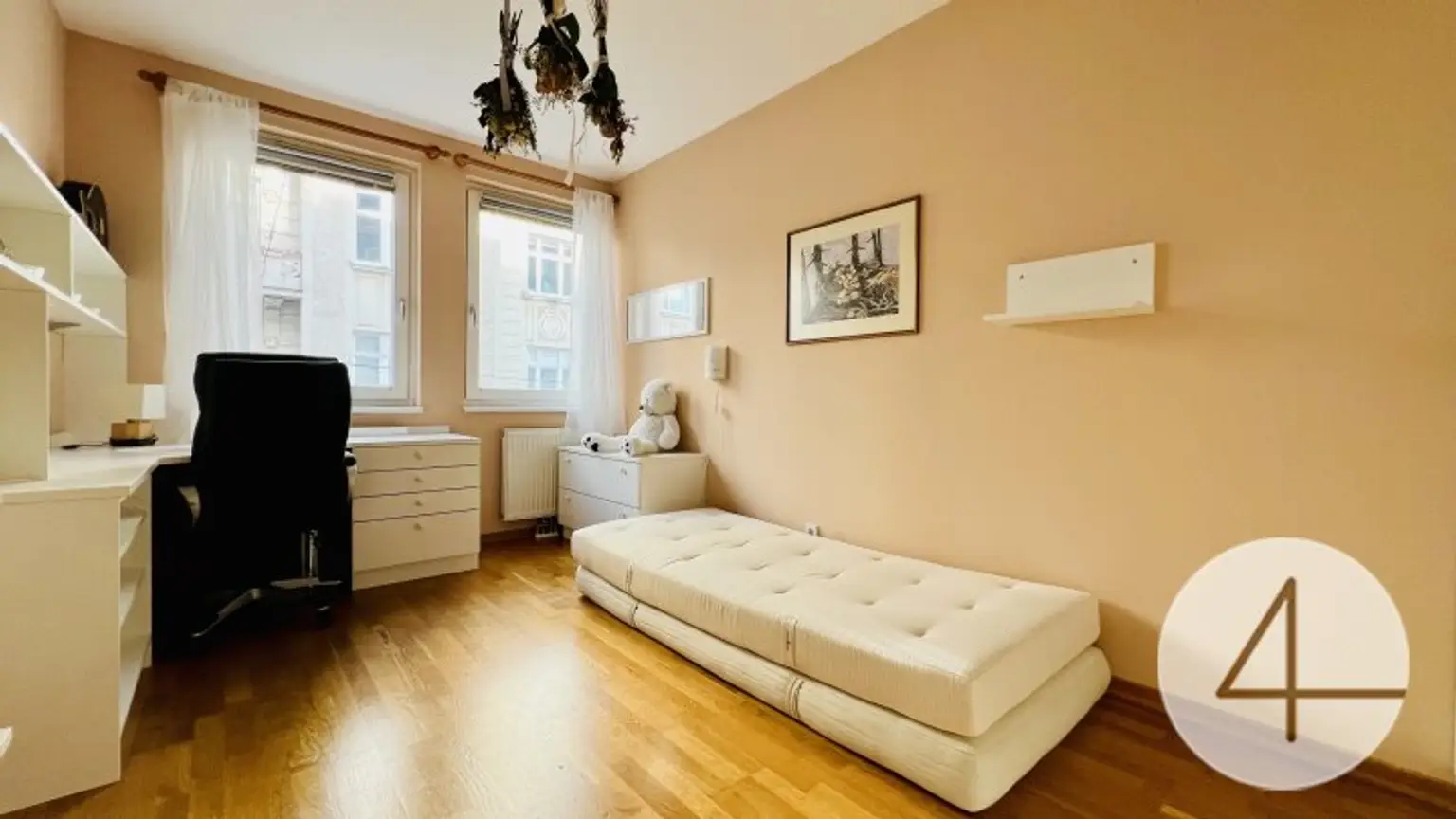 Nähe U3 & U6 - Urban wohnen in ruhiger Lage - sonniger Wohnbereich - Top Infrastruktur