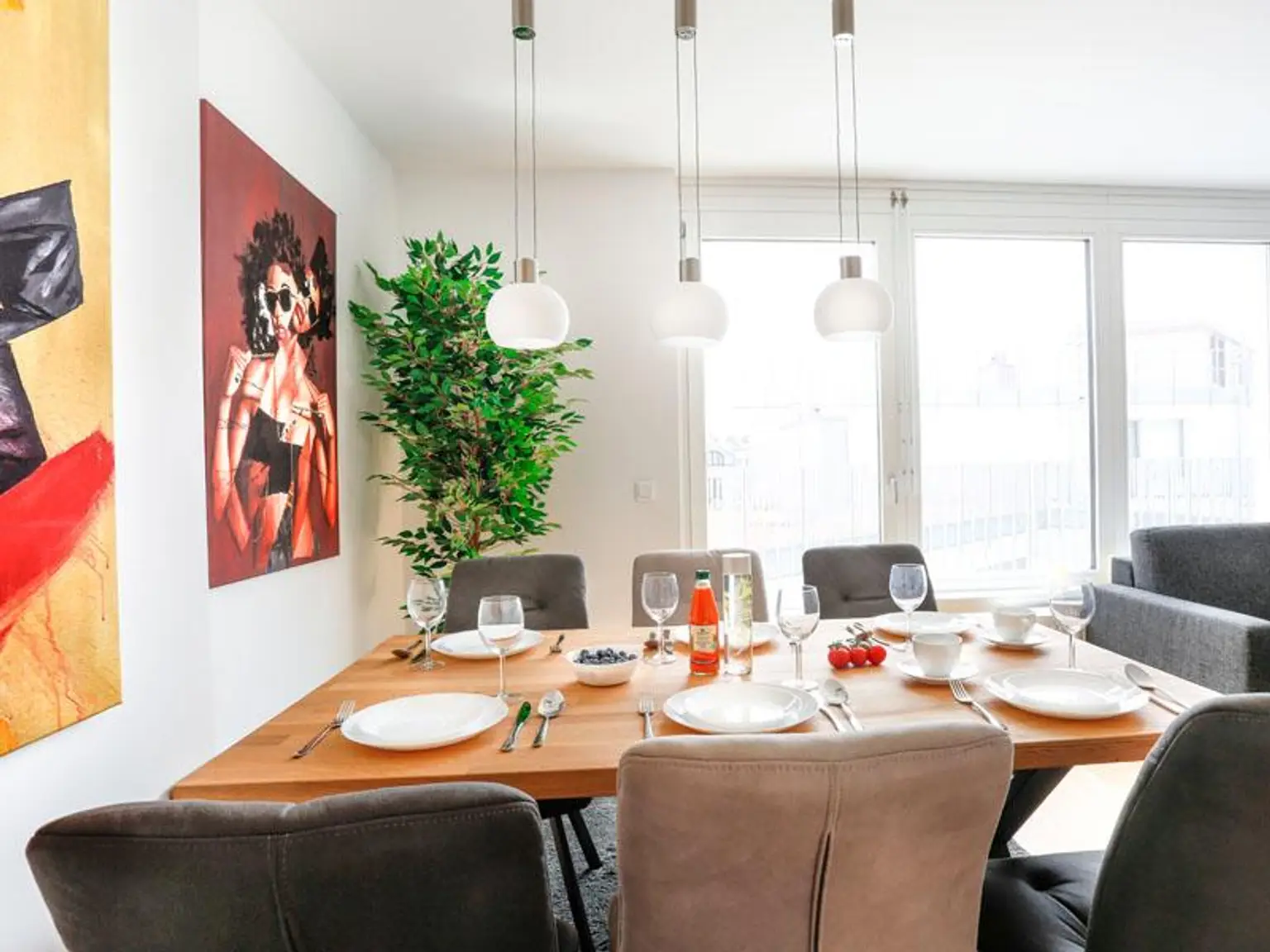 "Vollausgestattete Dachgeschosswohnung mit Terrasse"