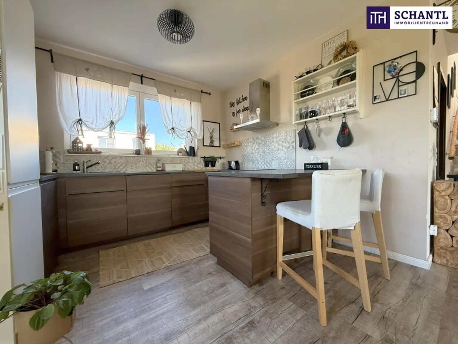 Schnell zugreifen! Moderne Doppelhaushälfte mit Terrasse, Garten & vielen Extras in familienfreundlicher Lage in Mitterndorf an der Fischa – nur wenige Kilometer von Wien entfernt!