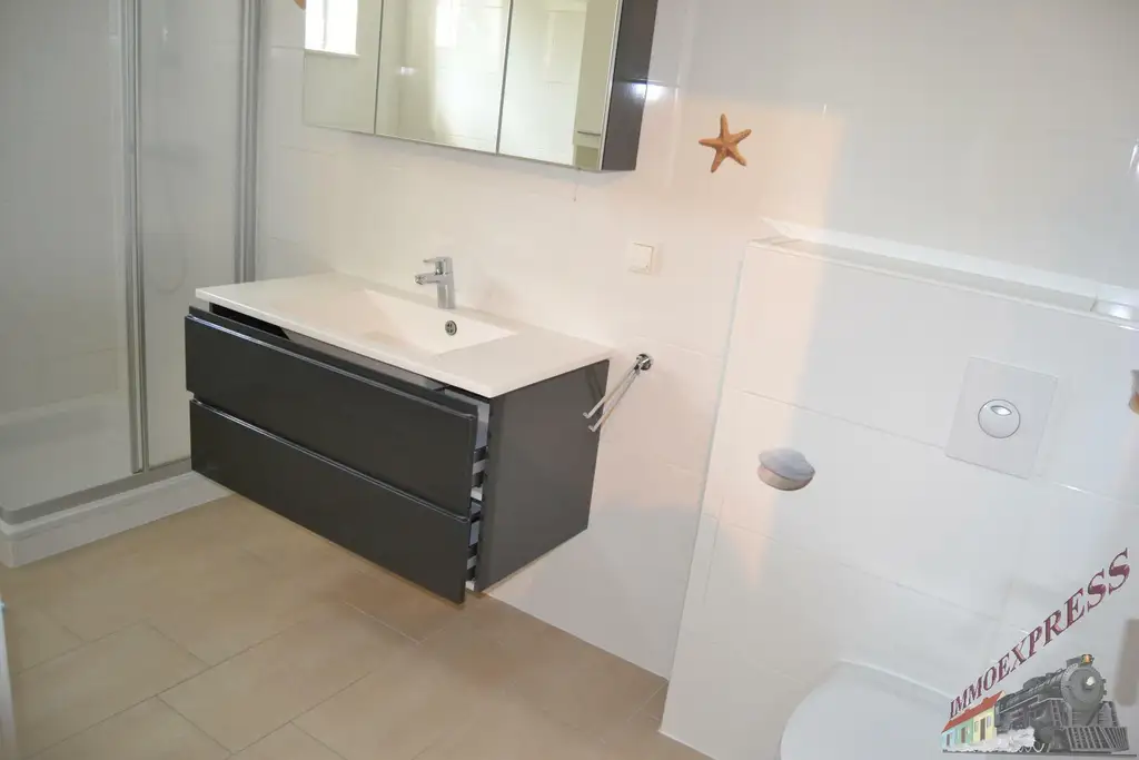 TOP 3 Zimmerwohnung mit 58m2 direkt beim Badebiotop in Fischamend