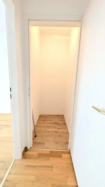 NETTES 3 ZIMMERAPARTMENT IM SPECKGÜRTEL VON WIEN - 35 ÖFFI-MINUTEN BIS WIEN ZENTRUM