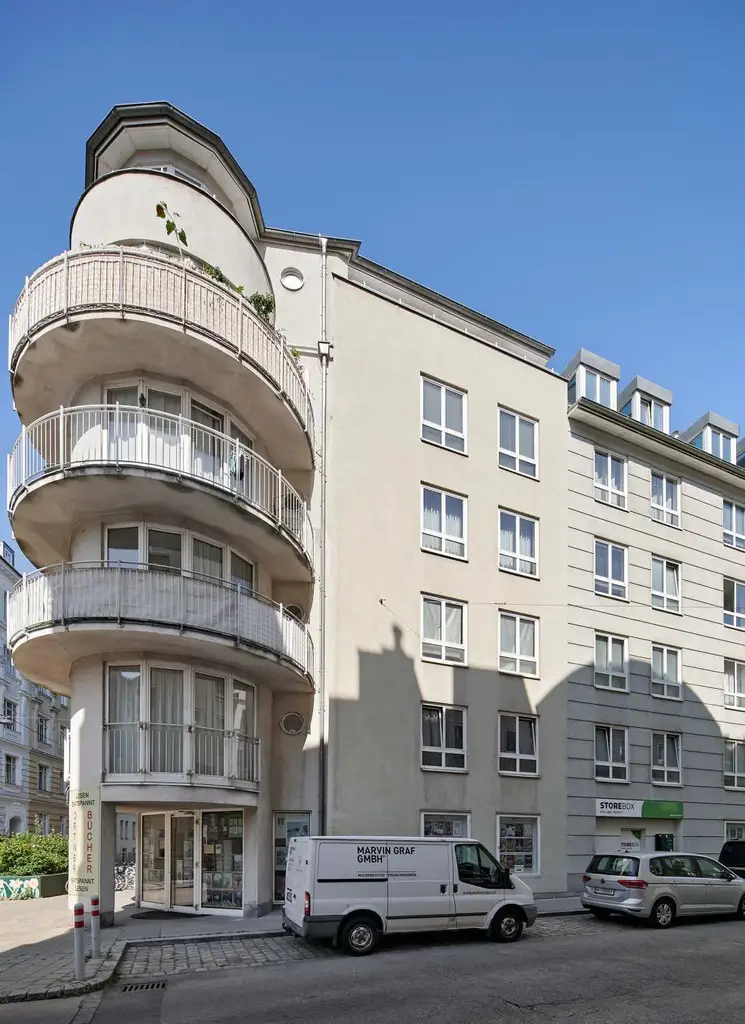 Vorsorgehit in bester Lage – 1-Zimmer-Wohnung mit Balkon im 8. Bezirk