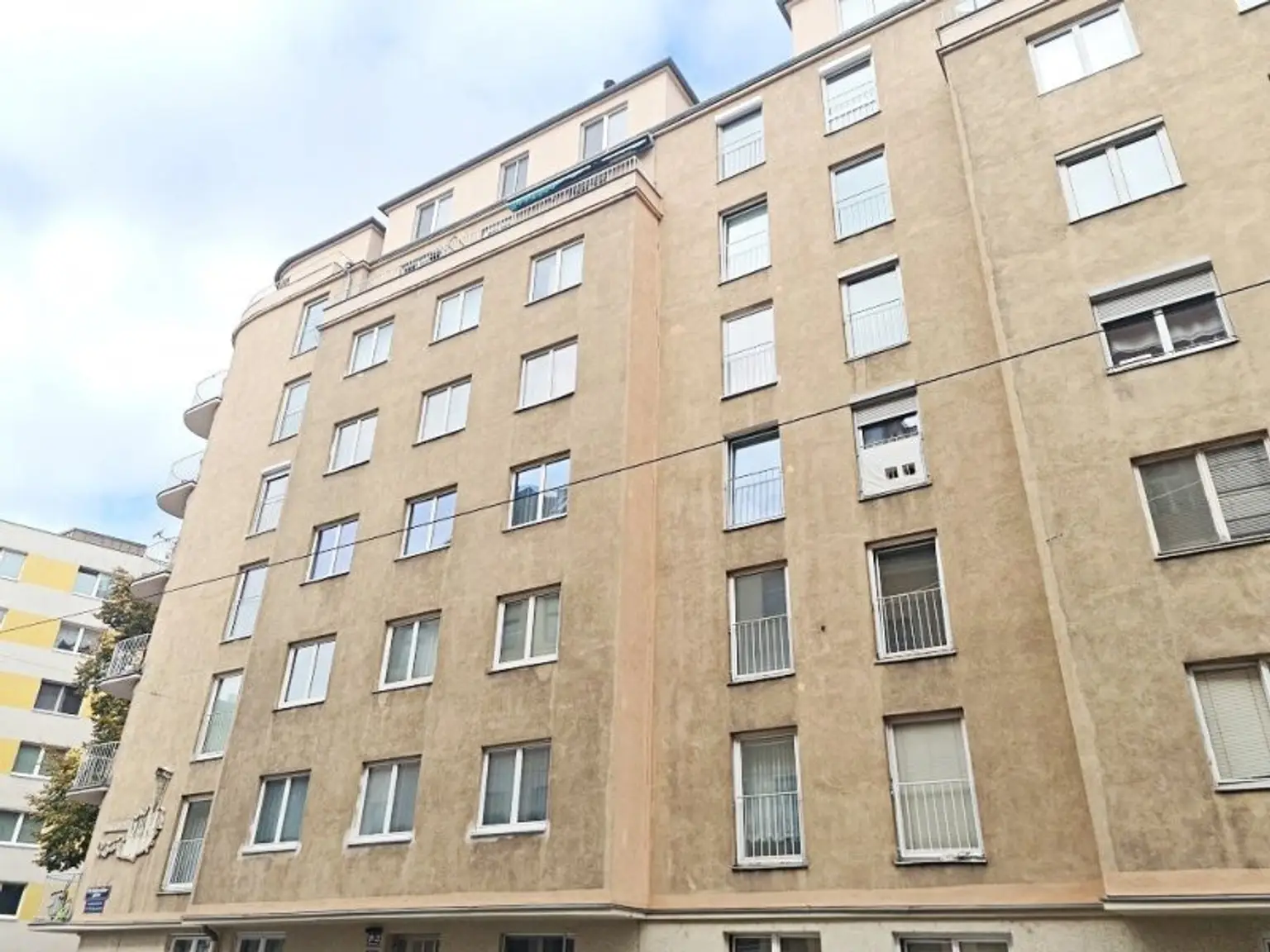 WALDMÜLLERGASSE, ERSTBEZUG, 40 m2 Neubau mit Balkon, 1 Zimmer, Küche, Duschbad, Parketten, Augarten-Nähe