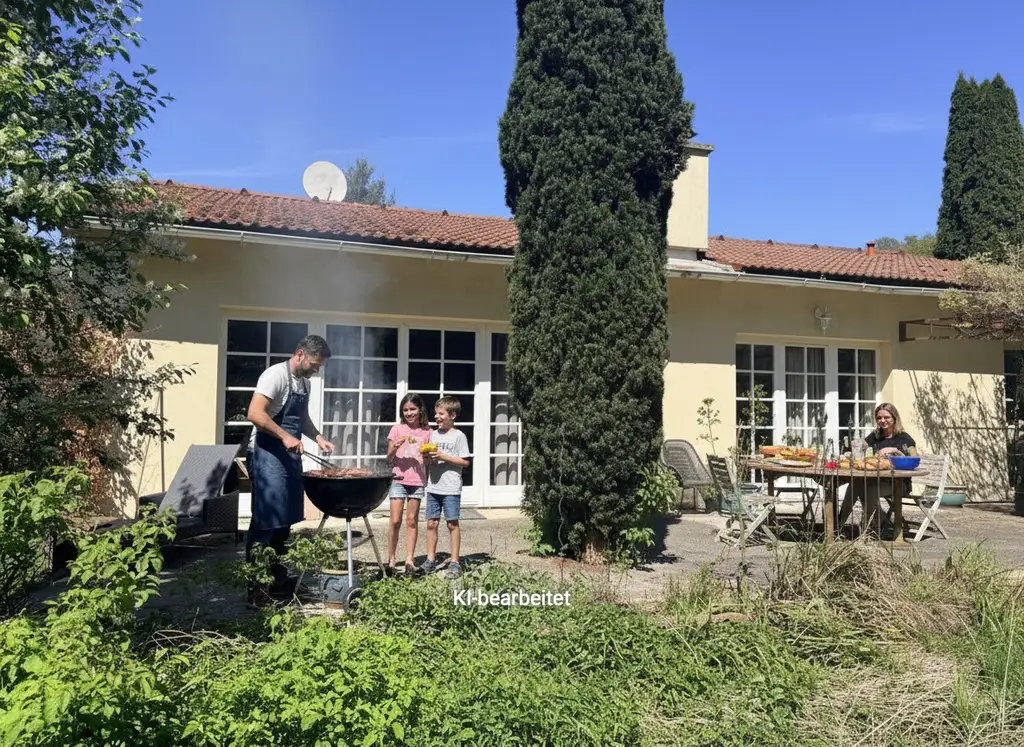 Traumhaftes Einfamilienhaus 160m², 4 Zimmer, Garage, Grillstelle in 3032 Hinterleiten, € 690.000!