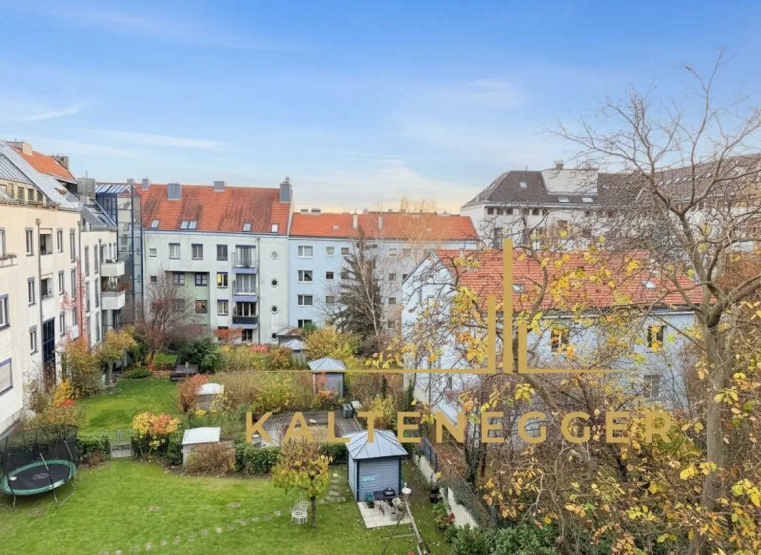 Ausblick von der Wohnung und der Loggia