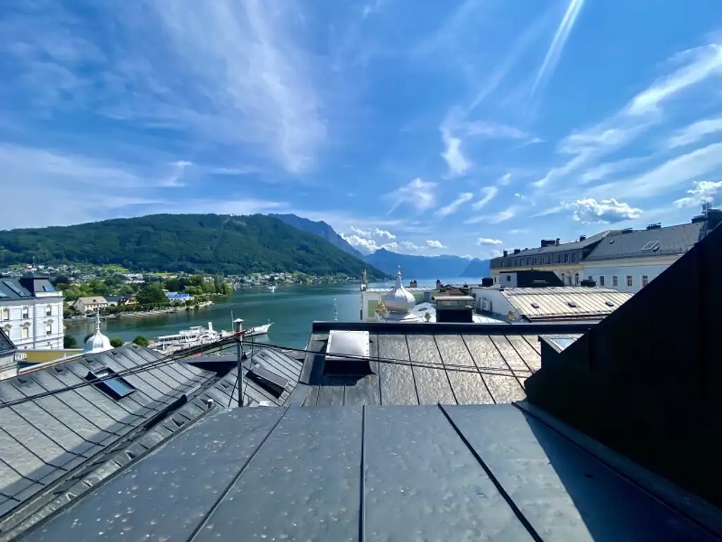 Stadthaus mit Geschichte und Entwicklungspotenzial im Herzen von Gmunden