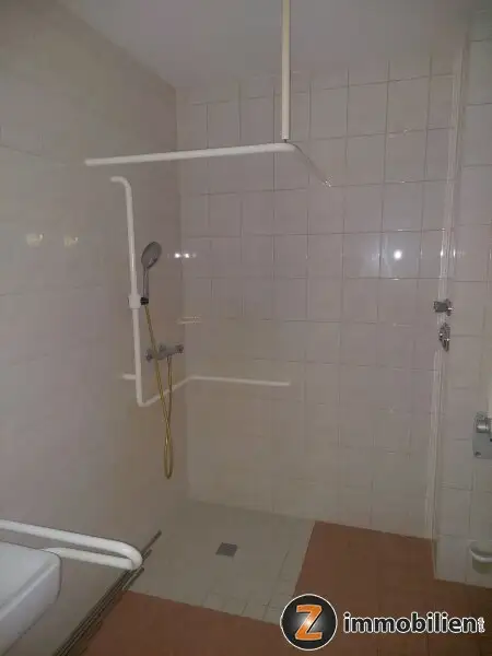 Jennersdorf: Gepflegte Wohnung, Ruhelage