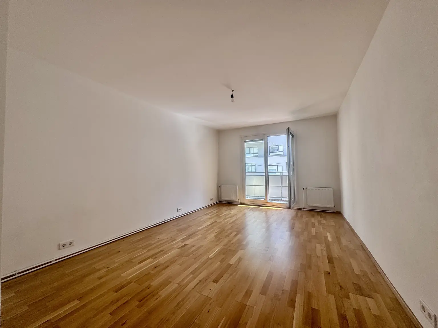 3-Zimmer Neubauwohnung mit Balkon in Ruhelage – nur 2 Minuten zur U3