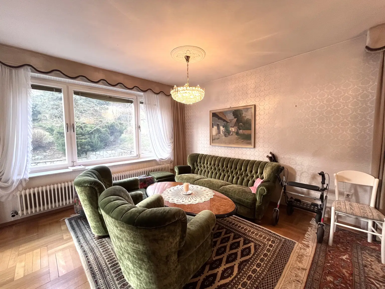 Schönes Einfamilienhaus mit Gartenparadies