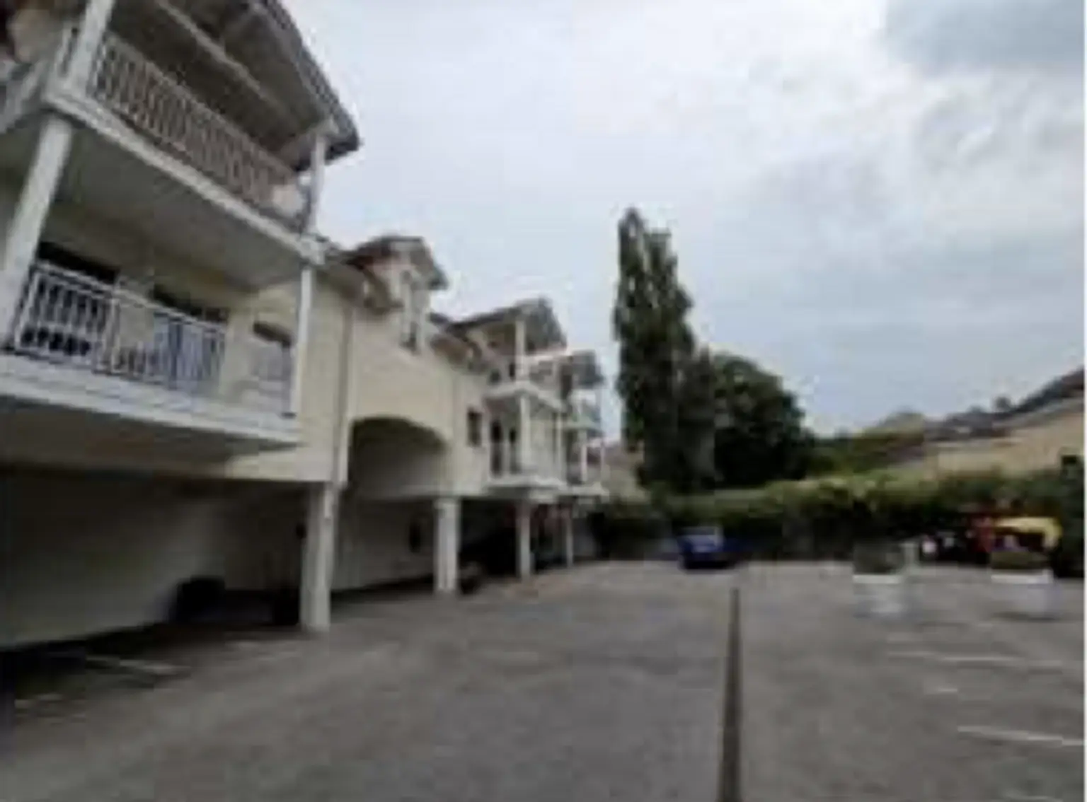 Anlageobjekt mit 16 Apartments, 2Geschäftslokalen und 21 Stellplätzen - wenige Autominuten vom Flughafen Wien entfernt
