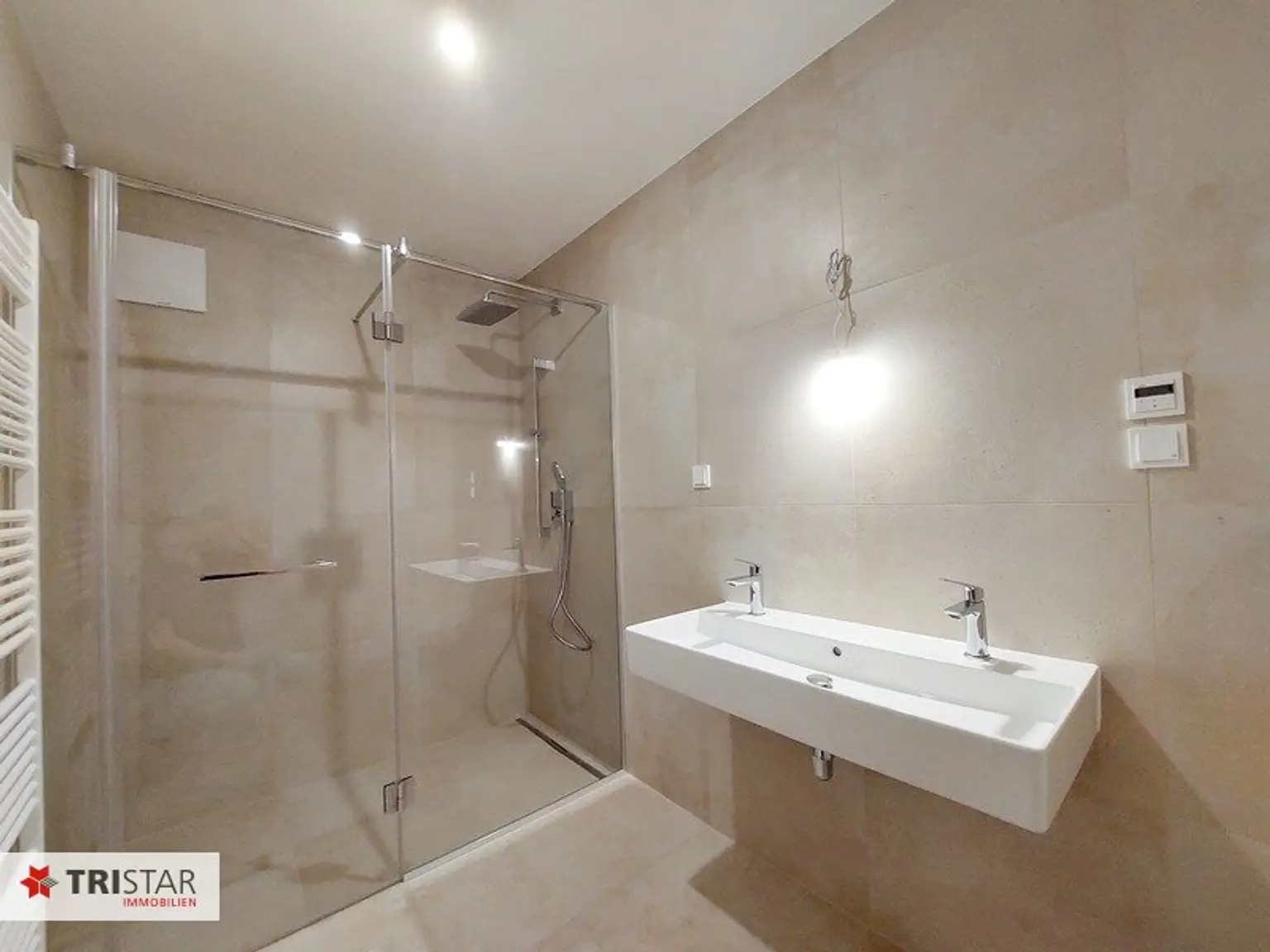 Moderne Erstbezug-Wohnung in Wien mit Balkon und Fußbodenheizung – Ihr neues Zuhause!