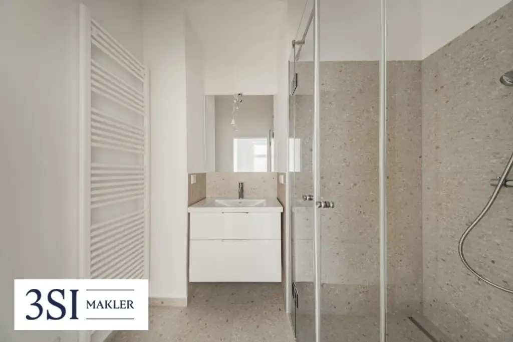 Klausgasse 46: Vollsanierte 2-Zimmer-Altbauwohnung in ruhiger Seitengasse des 16. Bezirks