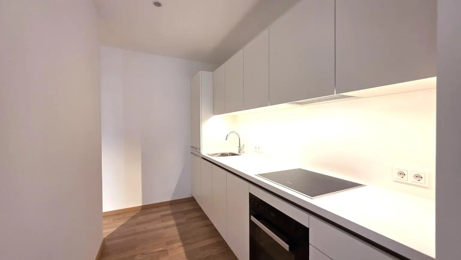 DC-FLATS: High-End-Apartment mit Mega-Ausblick!! ERSTBEZUG!!