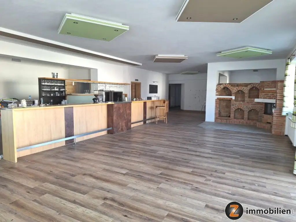 Wolfau: Zentral gelegene großzügige Liegenschaft zur Sofortübernahme