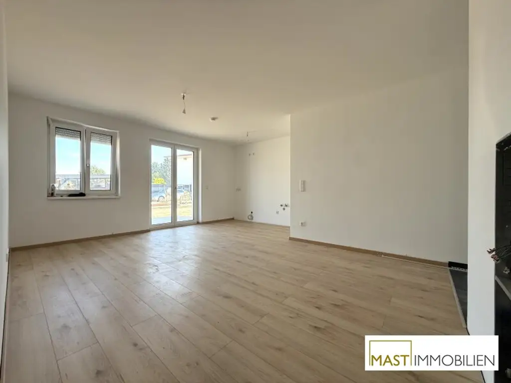 In Kürze verfügbar - 3 Zimmer Garten- bzw. Balkonwohnungen inkl. EWE Einbauküche und KFZ Stellplatz