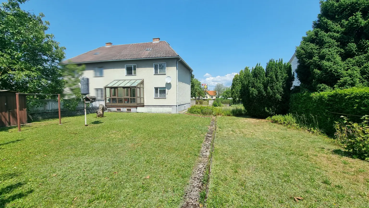 Einfamilienhaus mit Garten in Spratzern