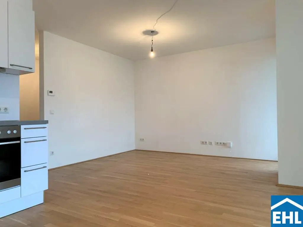 Freundliche 2 Zimmerwohnung an der U3!