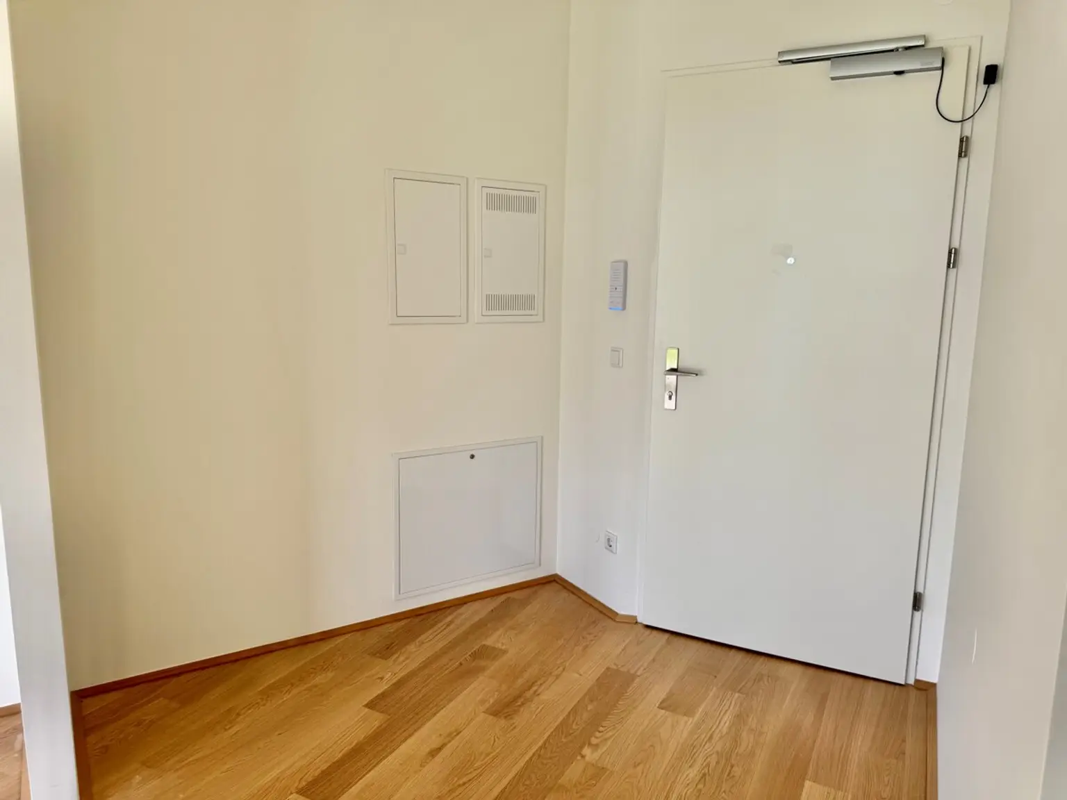 126m2 Garten! Erstbezug und provisionsfrei: Preis jetzt sichner - Gerasdorfer Straße