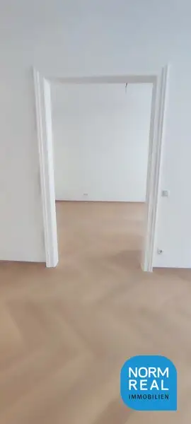 ERSTBEZUG Balkonwohnung