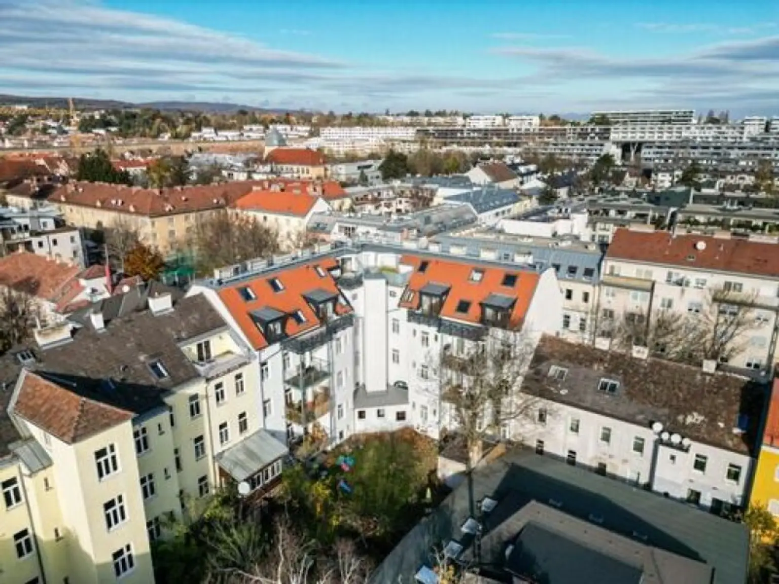2 Anlegerwohnungen in einem sanierten Zinshaus