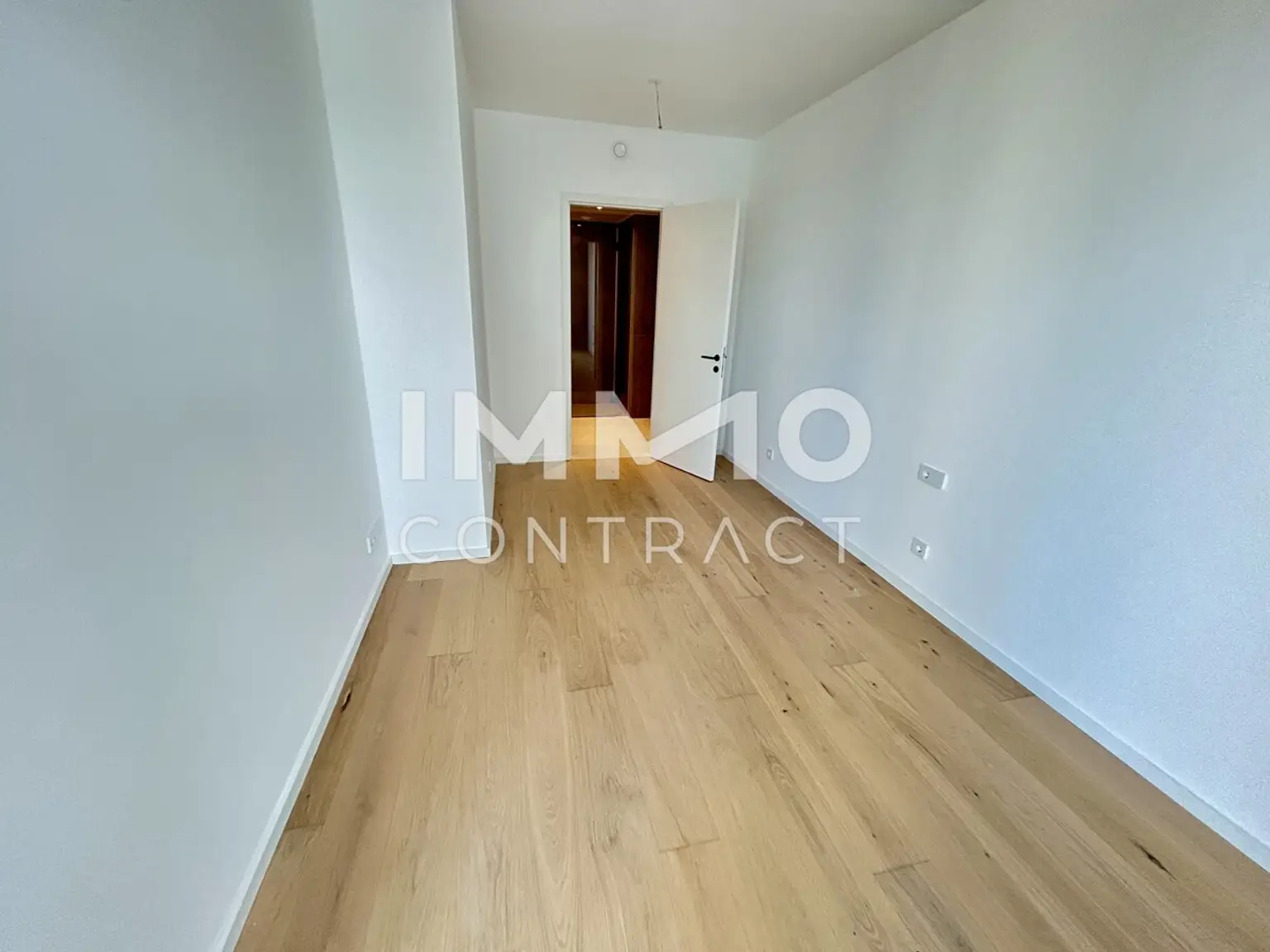 ERSTBEZUG: Hochwertige 2-Zimmer-Wohnung im 13. Stock mit Blick Richtung Kahlenberg!
