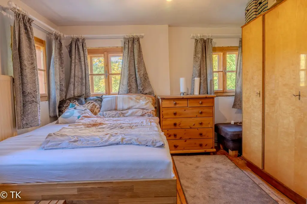 Saniertes Wohnhaus in guter Lage