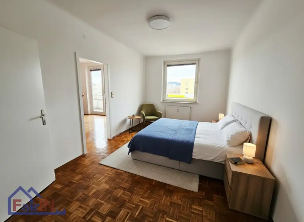 " Moderne Stadtwohnung mit Loggia in zentraler Lage - 2 Zimmer "