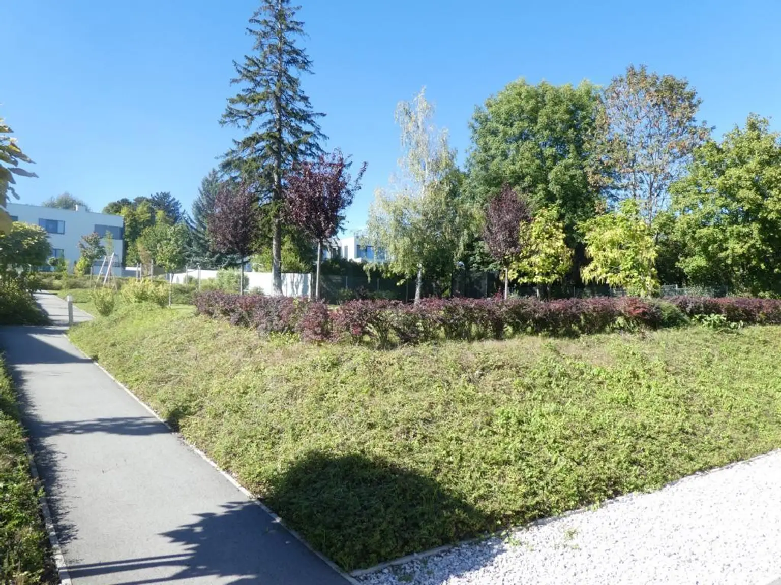 Traumhafte Gartenwohnung in Hofruhelage - vis á vis Schlosspark Maria Enzersdorf