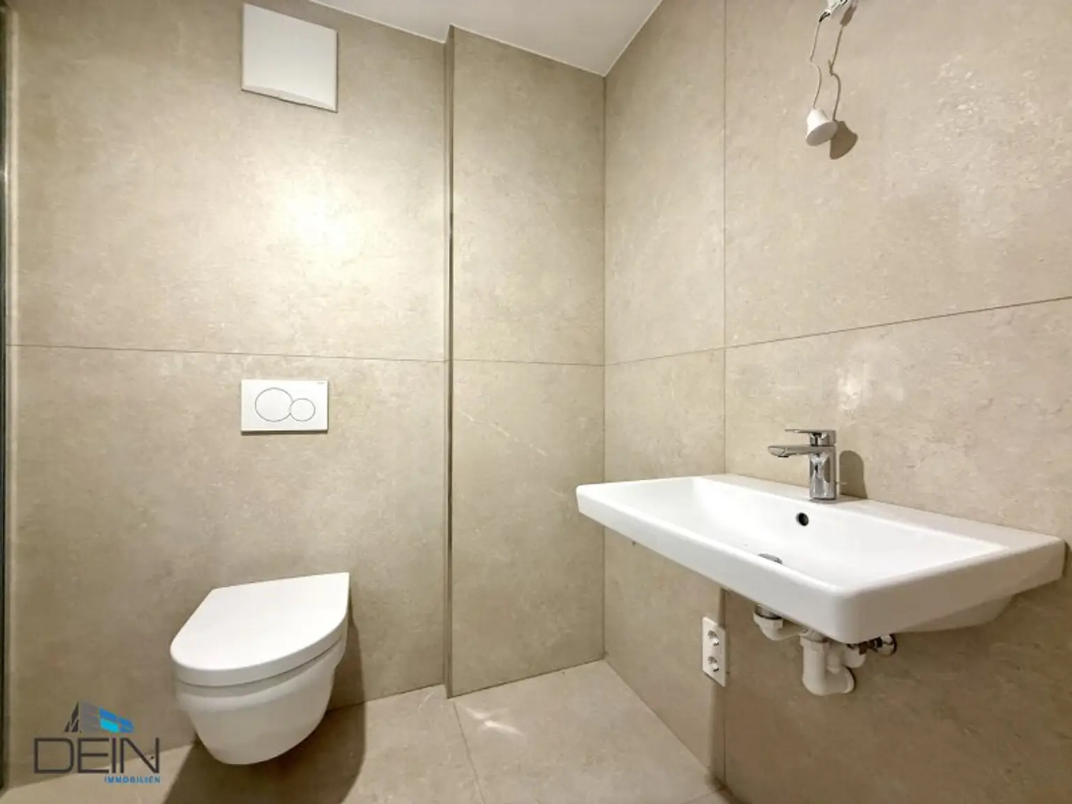 PROVISIONSFREI! TRAUMHAFTE 3 ZIMMER EG-WOHNUNG MIT FREIFLÄCHEN IN STAMMERSDORF!