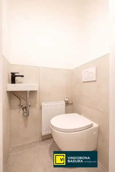 Wohnen mit Geschichte | Stilvoll sanierte 2-Zimmer-Wohnung I PROVISIONSFREI