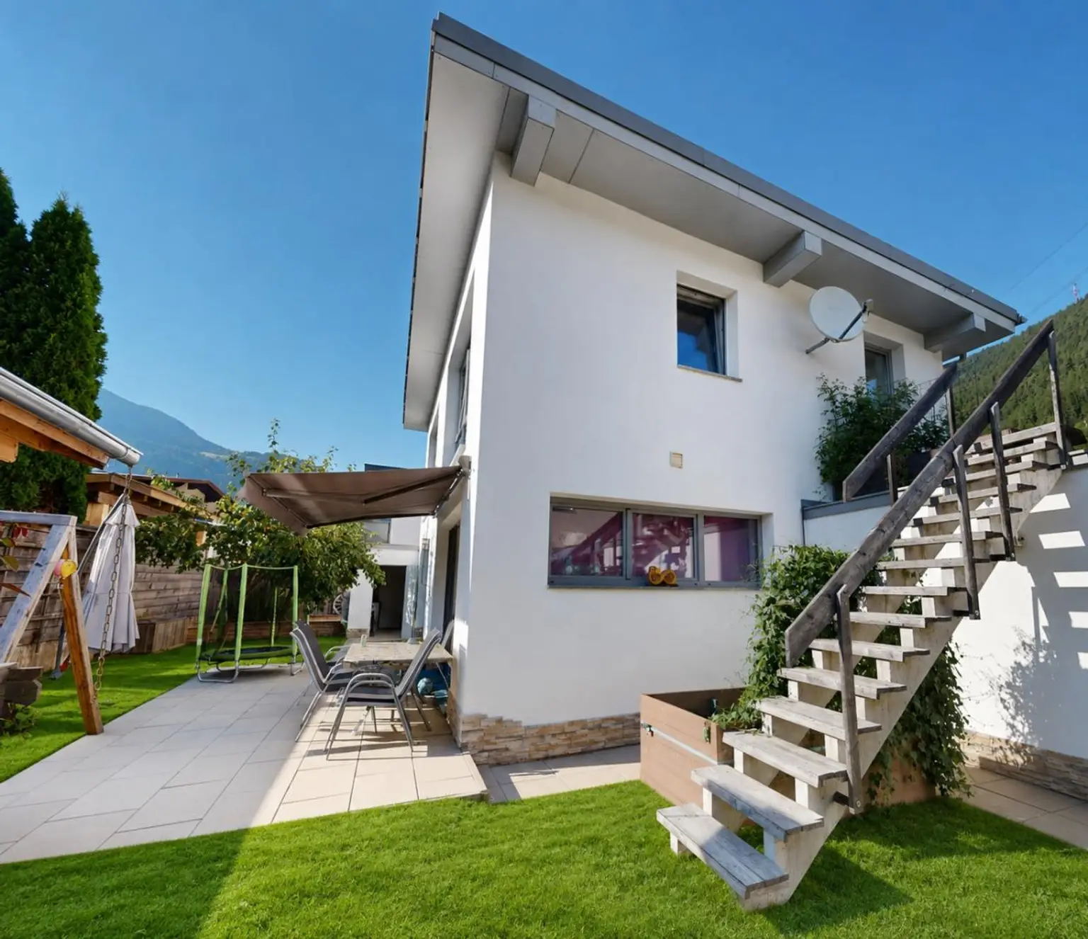 Hausansicht hinten
