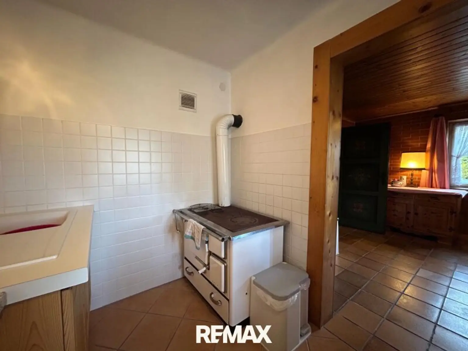 Tischherd in der Küche