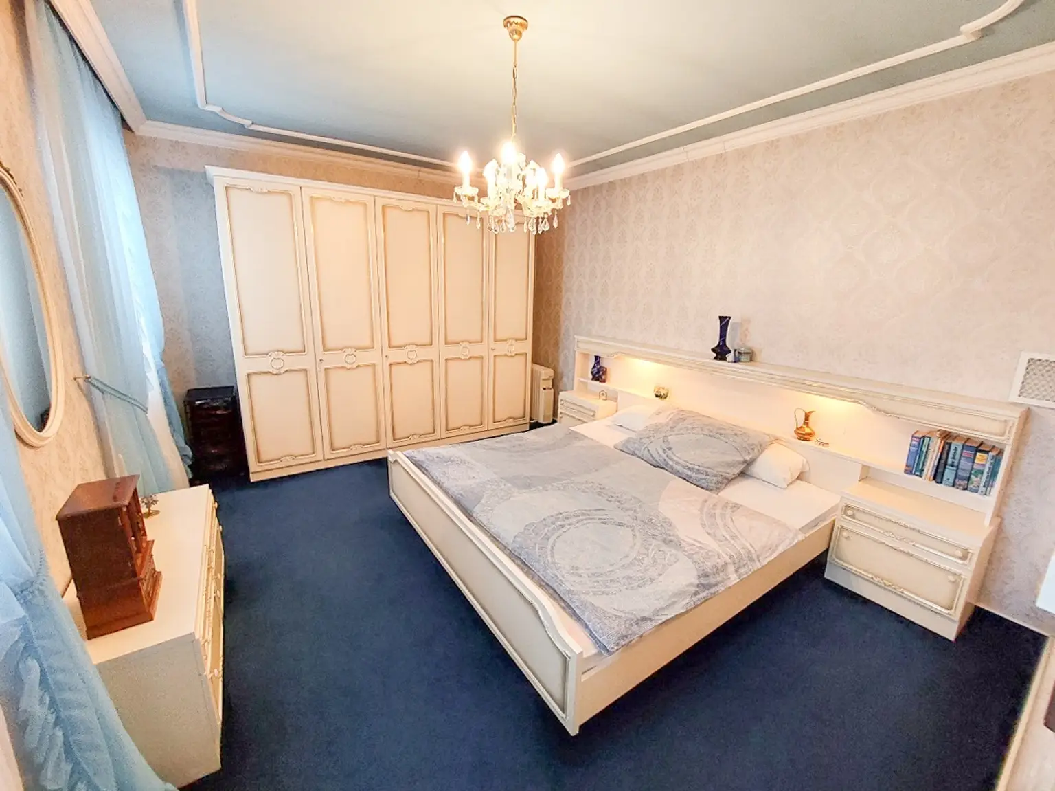 05 Schlafzimmer (1)