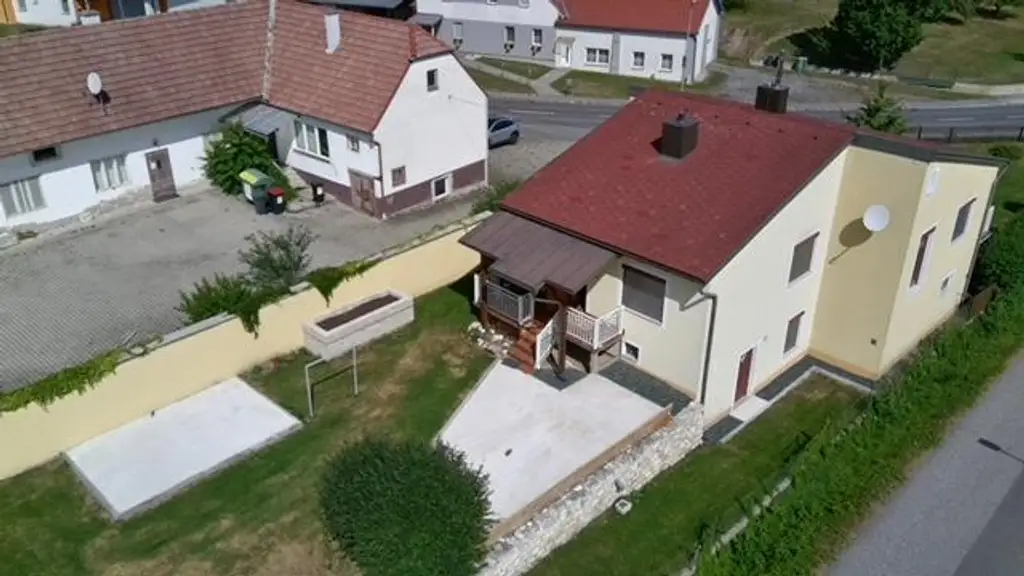 Außergewöhnliches Schmuckkästchen sucht neuen Hausherren!