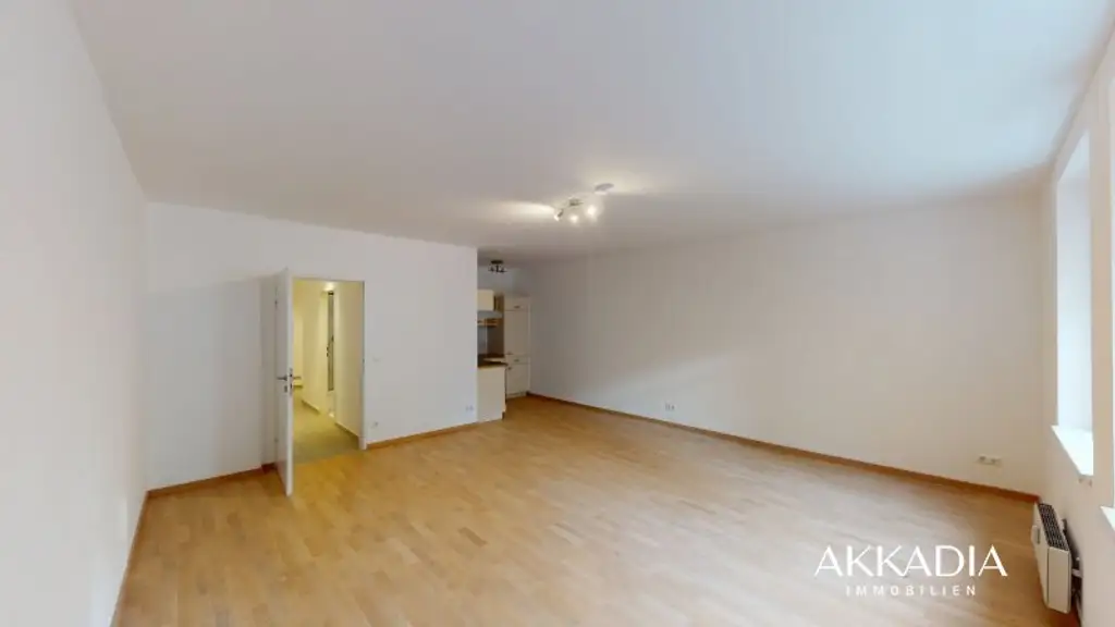 Helle 2,5-Zimmer-Wohnung im 2. Liftstock – ruhige Lage mit Grünblick & optionalem Garagenplatz