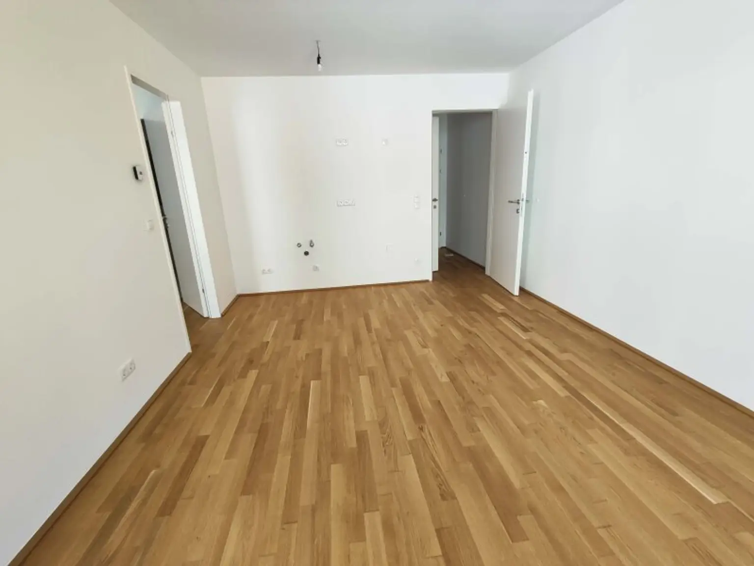 NEUBAU ERSTBEZUG! 2-Zimmer-Wohnung mit Balkon im 4. OG in 1210 Wien! Top 2/37