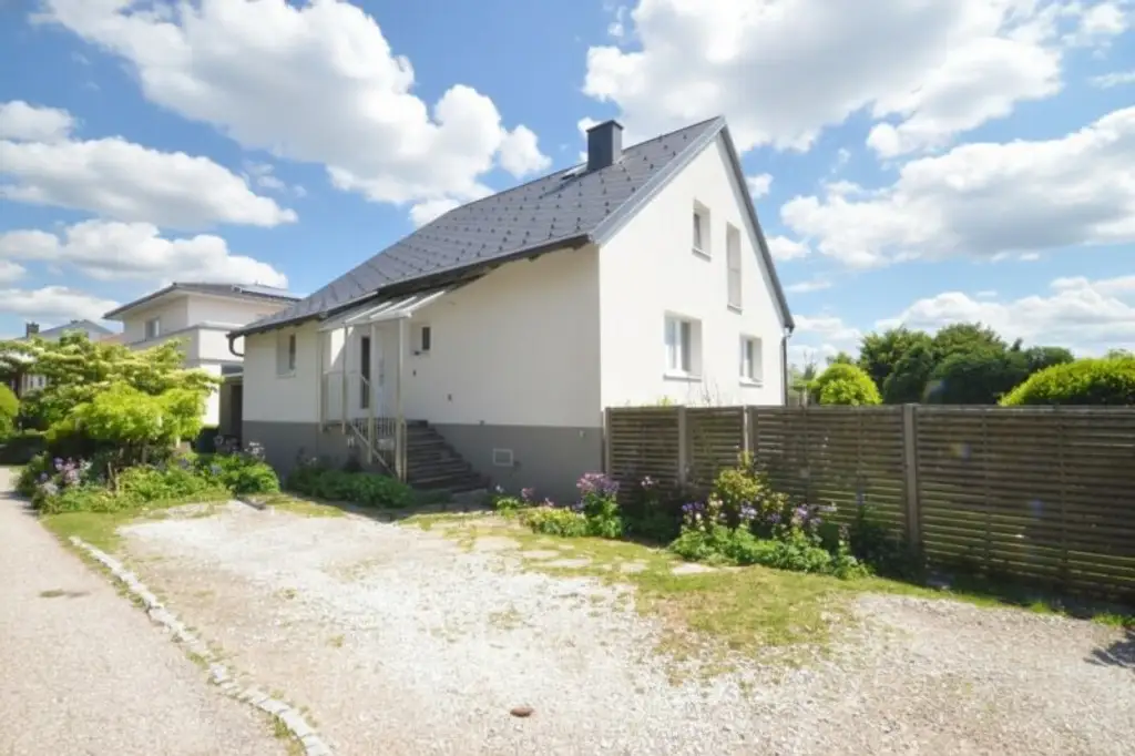 Einfamilienhaus mit Fernblick in Neulichtenberg