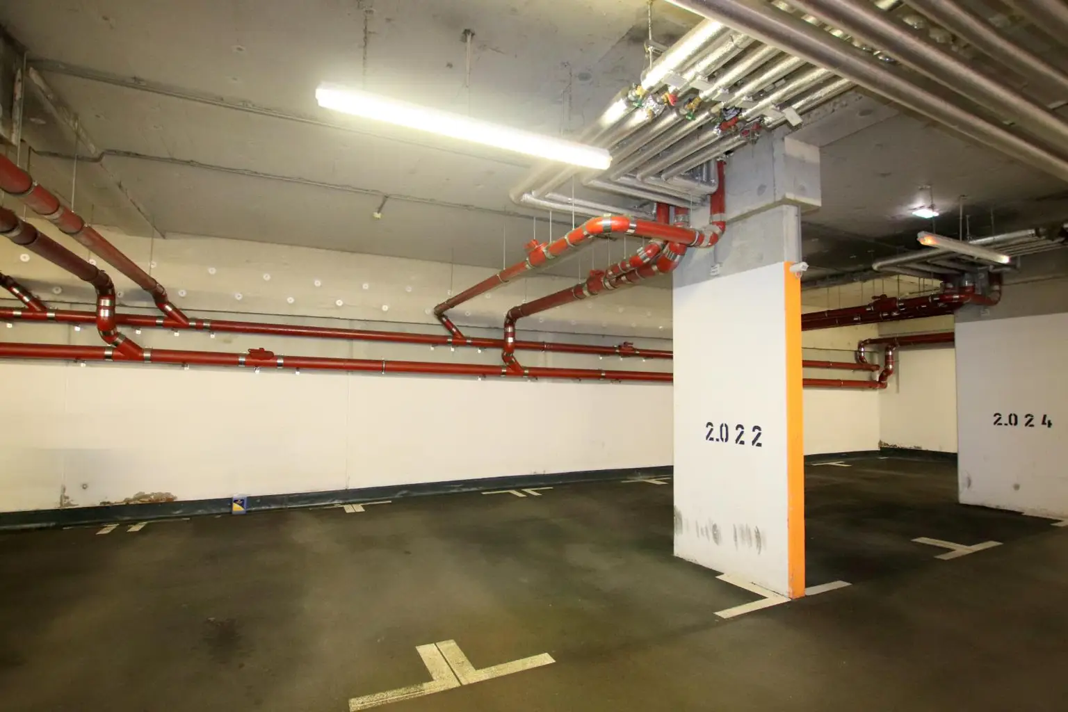 Perfekte 3-Zimmer Wohnung mit Balkon und Garagenplatz, ruhig, vollmöbliert