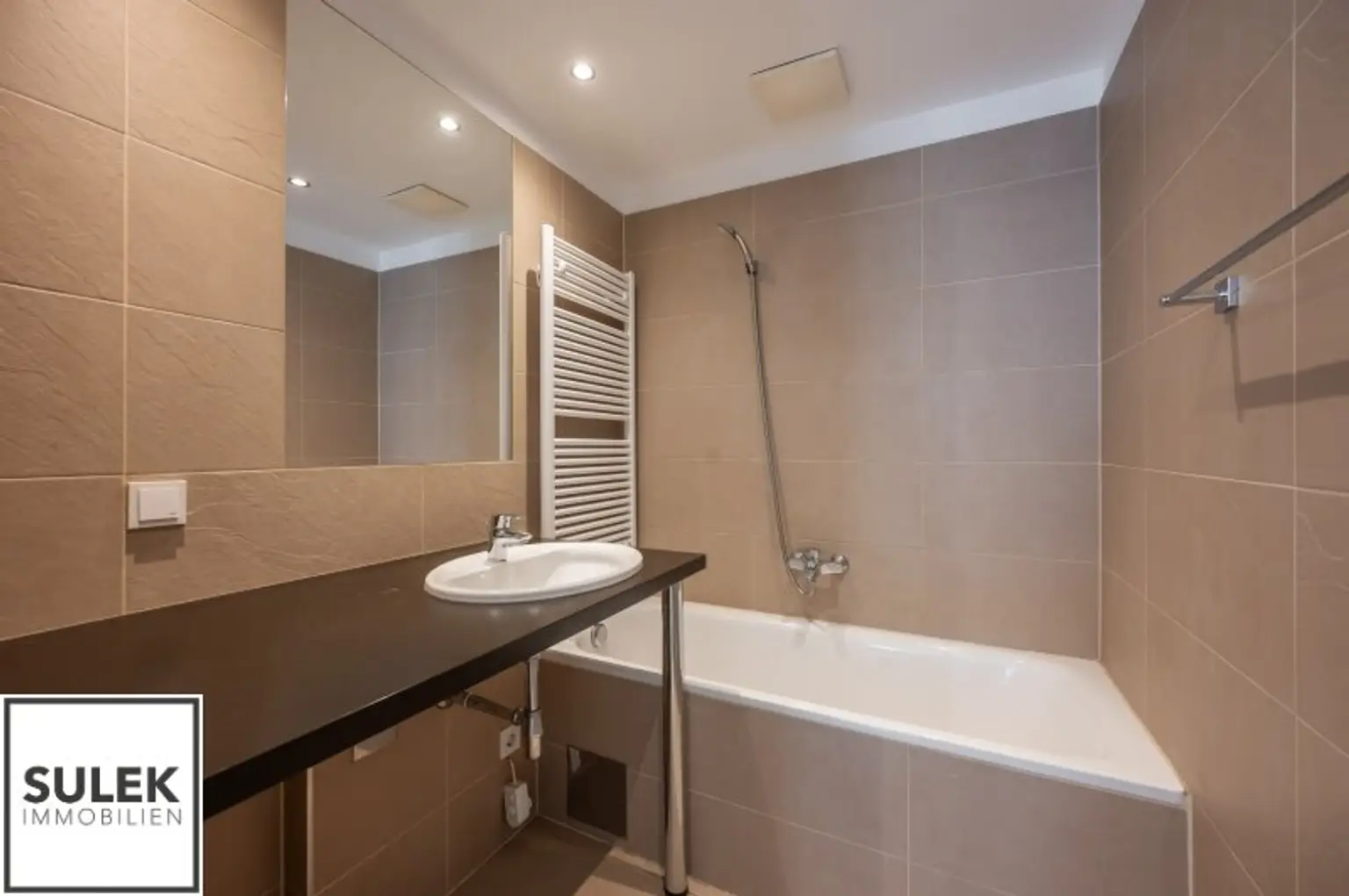 2 Zimmer Neubauwohnung in beliebter Lage (Zieglergasse 50) ab 1.2.2026 beziehbar!