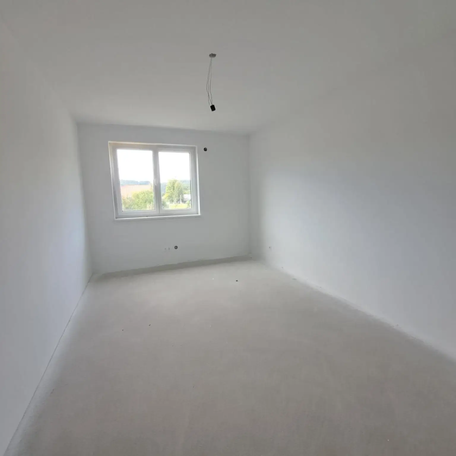 Neubau-Doppelhaus-Hälfte mit 4 Schlafzimmern!