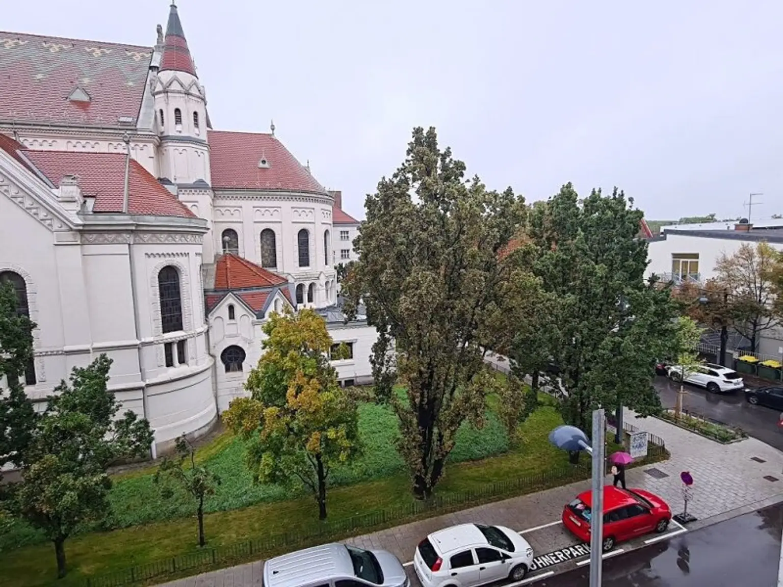 FAMILIENHIT, ENKPLATZ, gepflegte 113 m2 Neubau mit Loggia, 4 Zimmer, Küche, 2 Bäder, teilmöbliert, 3. Liftstock, U3-Nähe