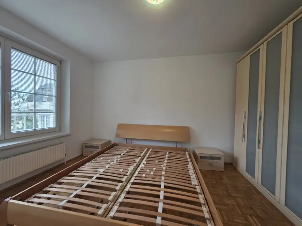 Charmante 3-Zimmer-Wohnung in Grün- Ruhelage - gepflegt und bezugsbereit