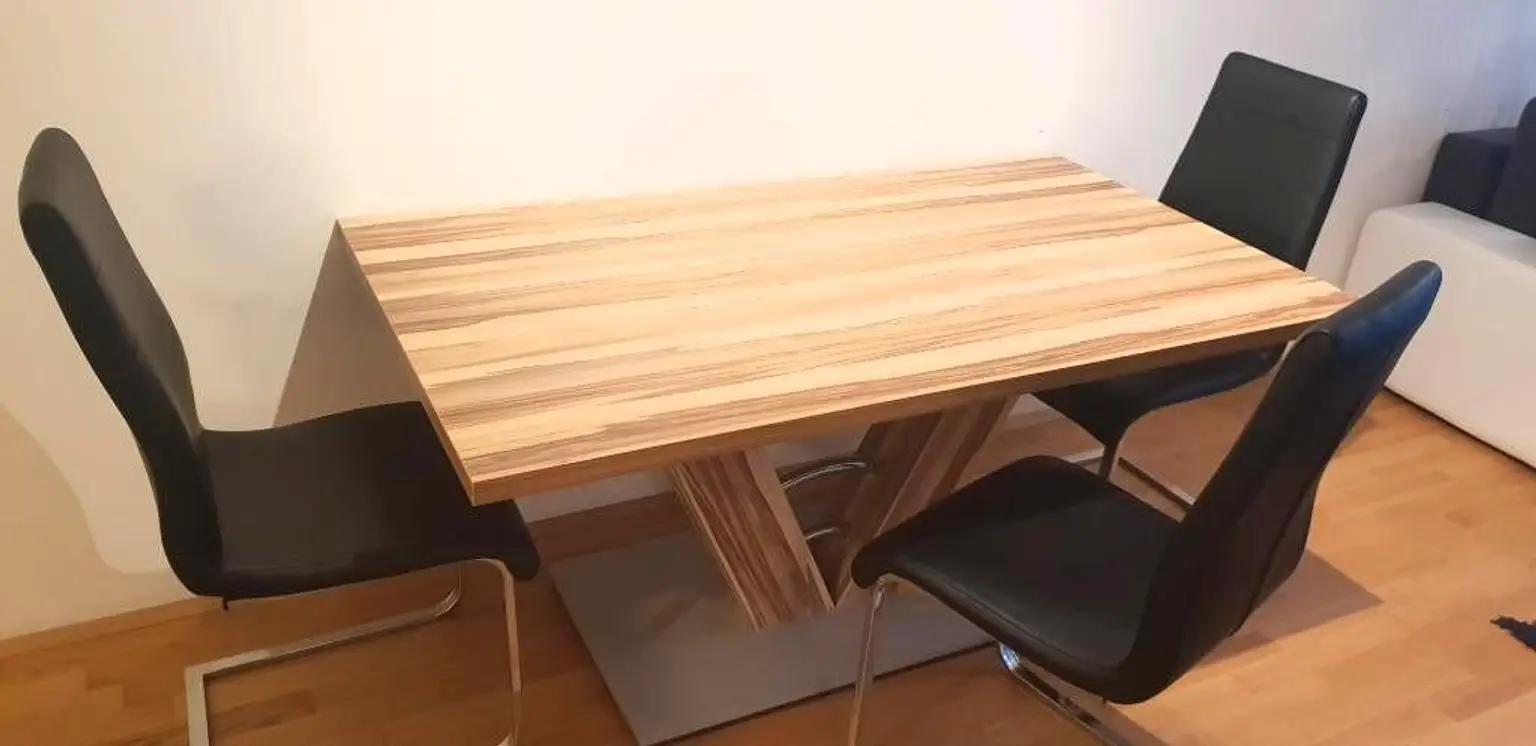 Super-schicke Gartenwohnung in grüner, ruhiger Parklage!! OHNE MÖBEL!!