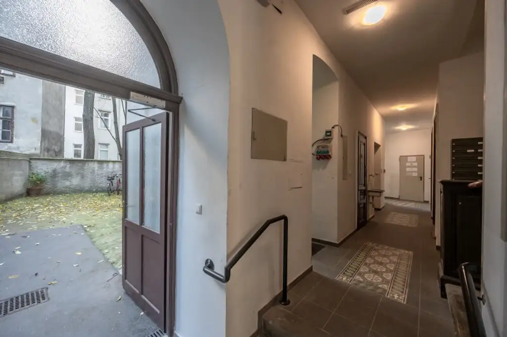 ++NEU++ Fantastische 3-Zimmer Altbauwohnung – Generalsaniert & Stilvoll