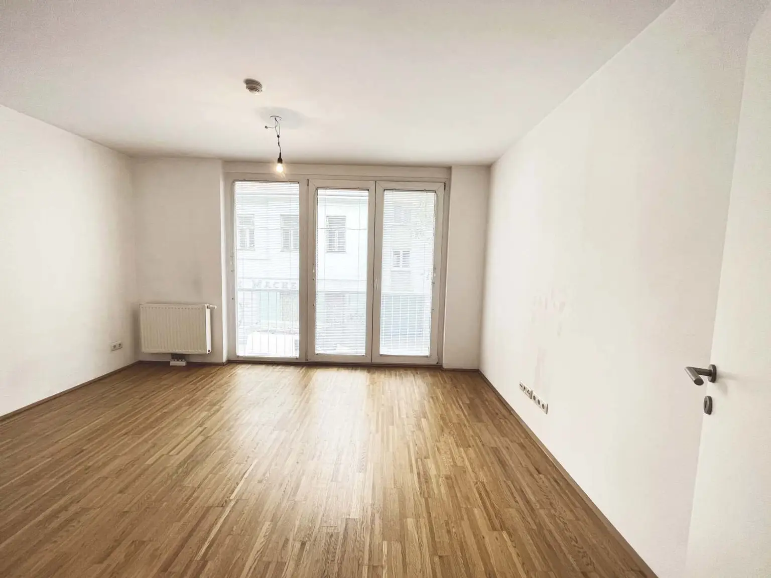 Gemütliche 2-Zimmer-Wohnung mit Freifläche - Nähe Meidlinger Hauptstraße