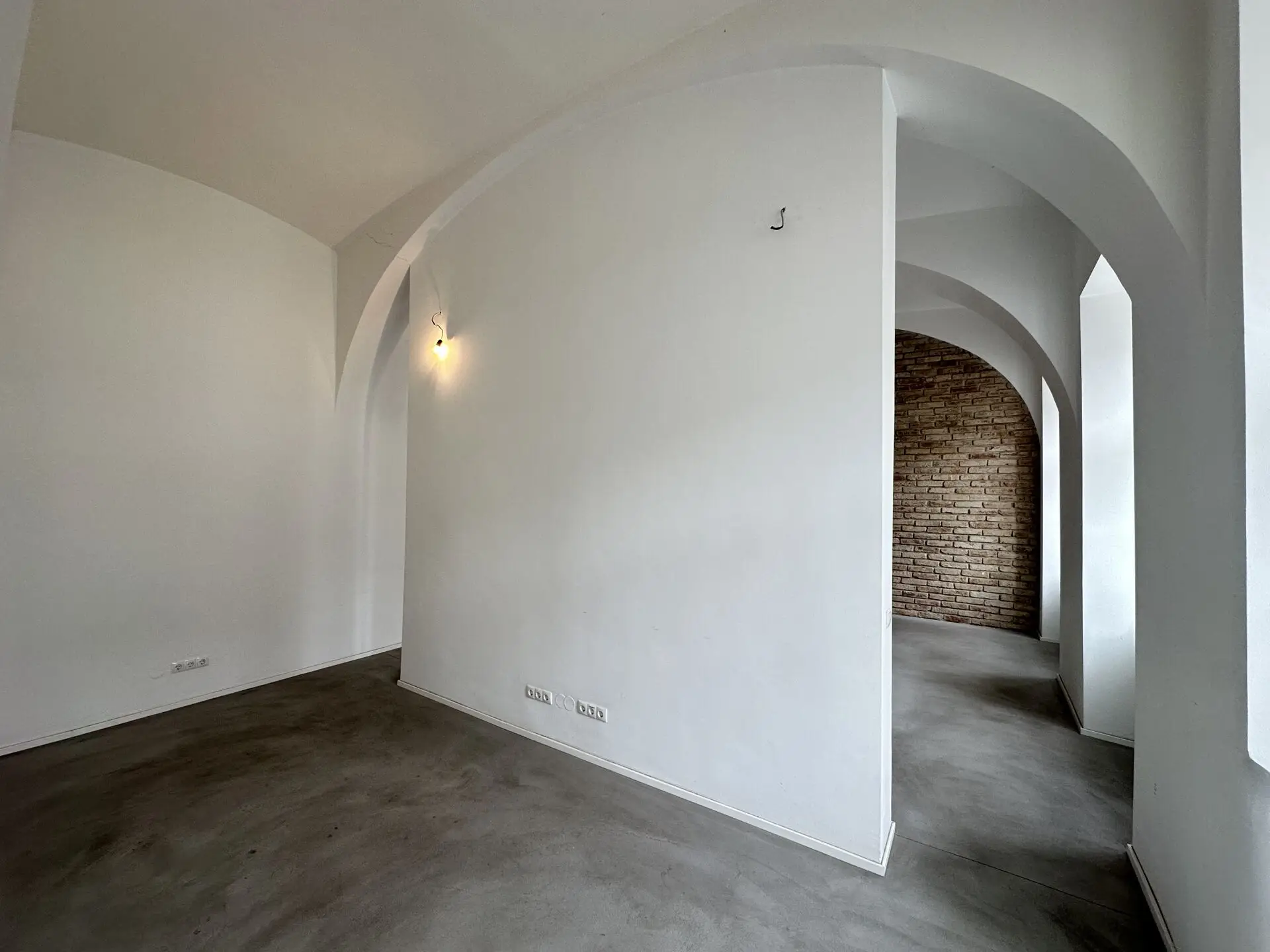 20260212_112926814_iOS