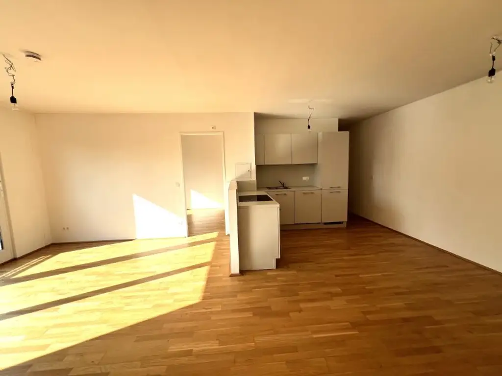 Attraktive 3-Zimmerwohnung mit Kühldecke und Terrasse