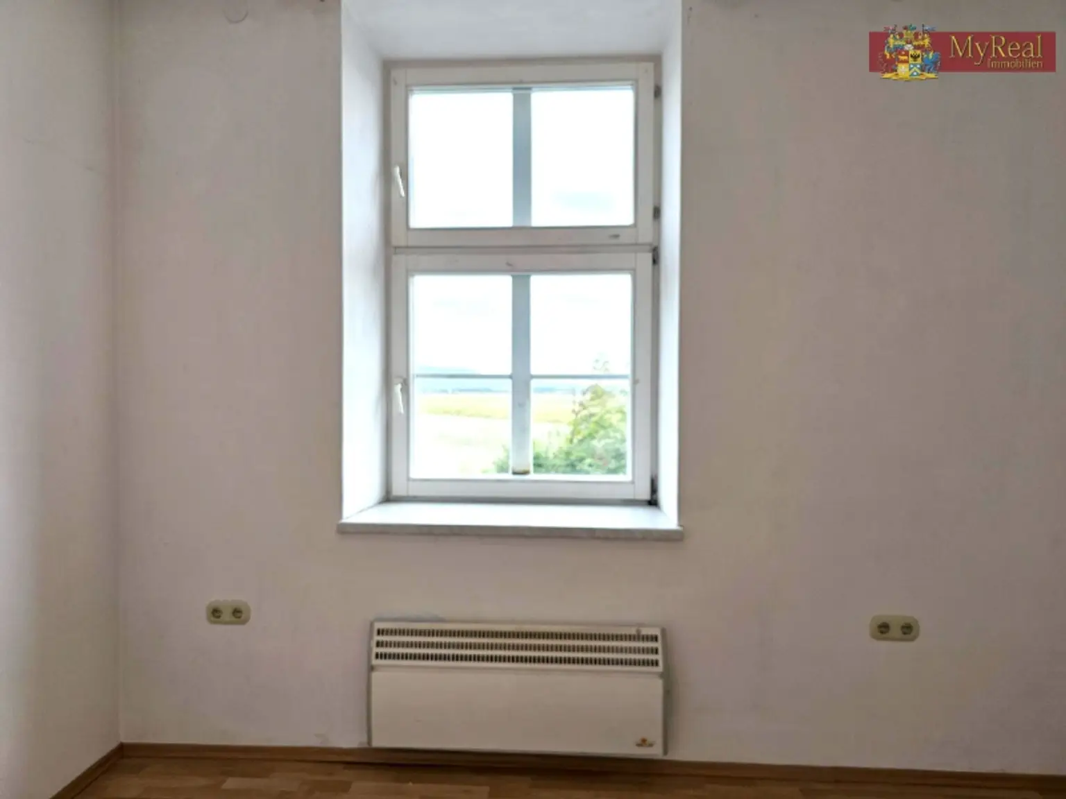 Sonnige 2 Zimmerwohnung in Blumau Neurißhof