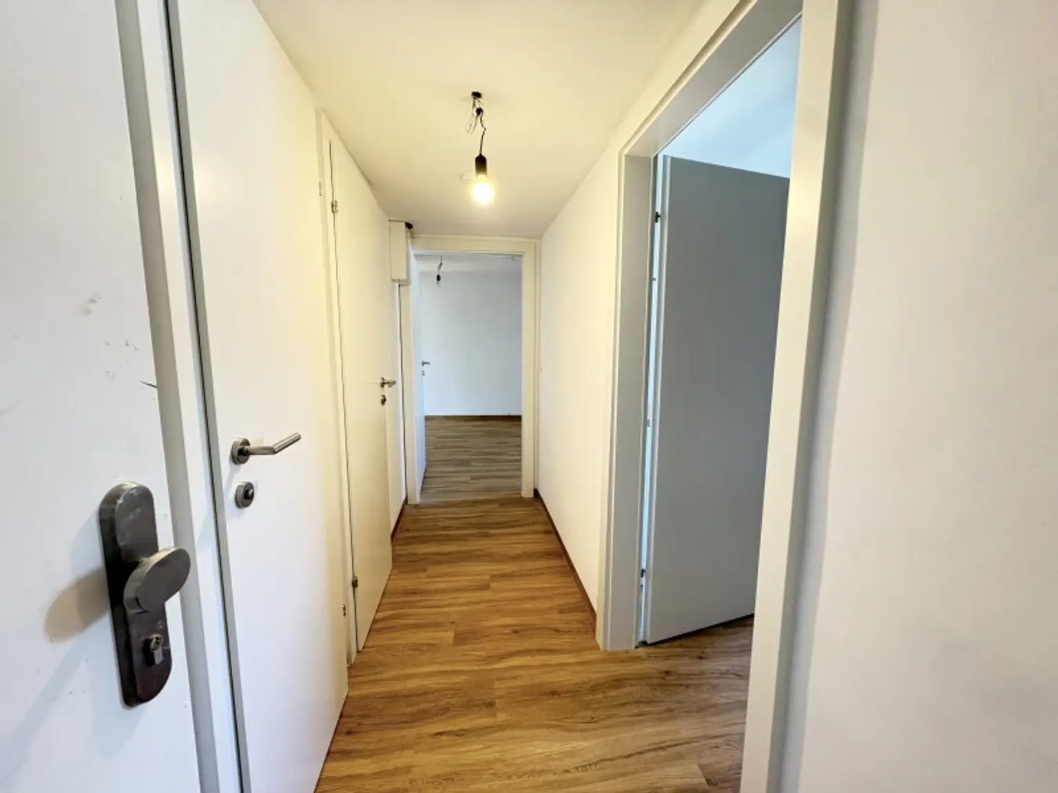 Charmante Dachgeschoßwohnung in St. Pölten – 2 Zimmer, 45 m² zum Wohlfühlen!